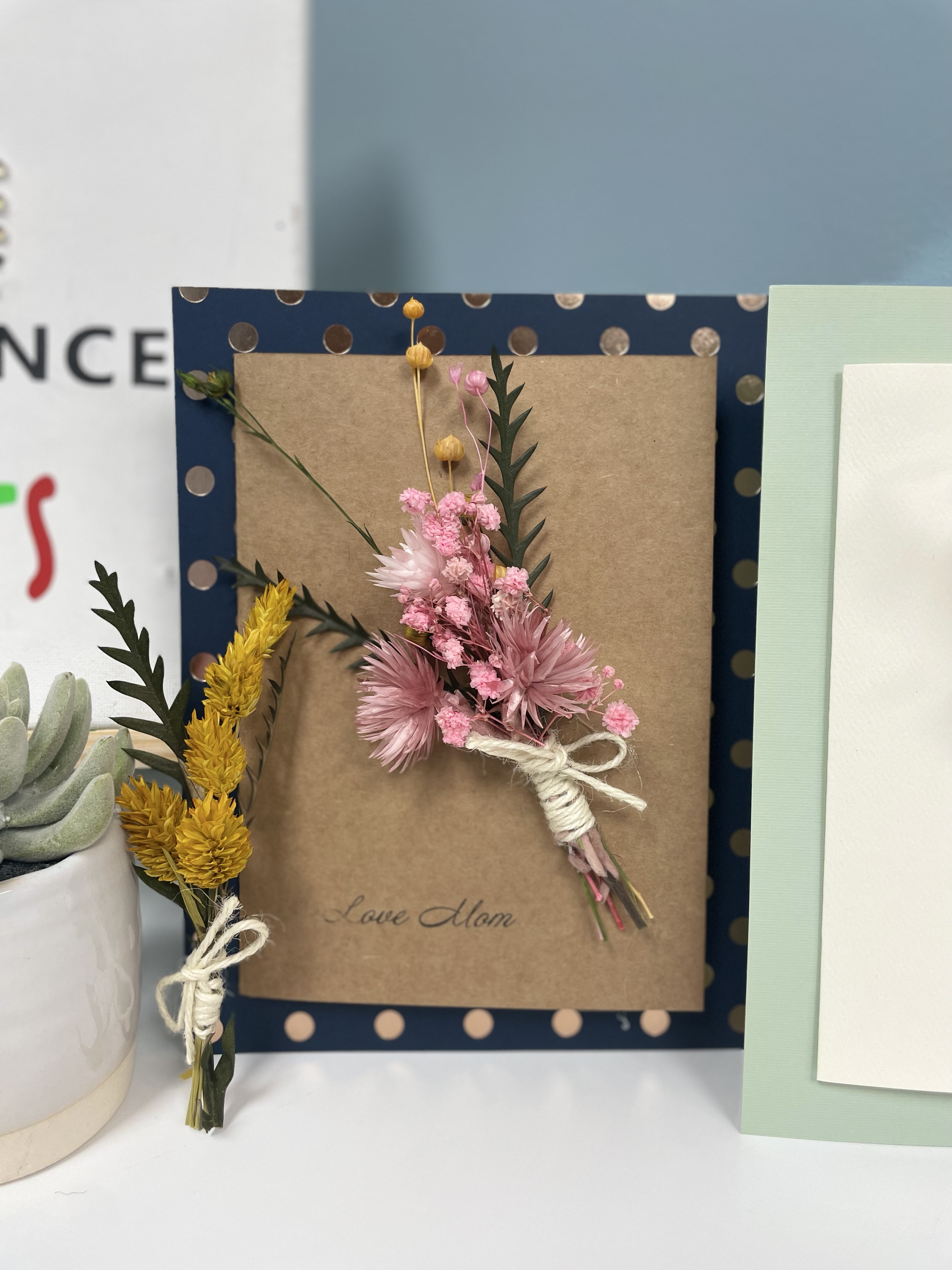 Dried Flower Greeting Card – Give Chances